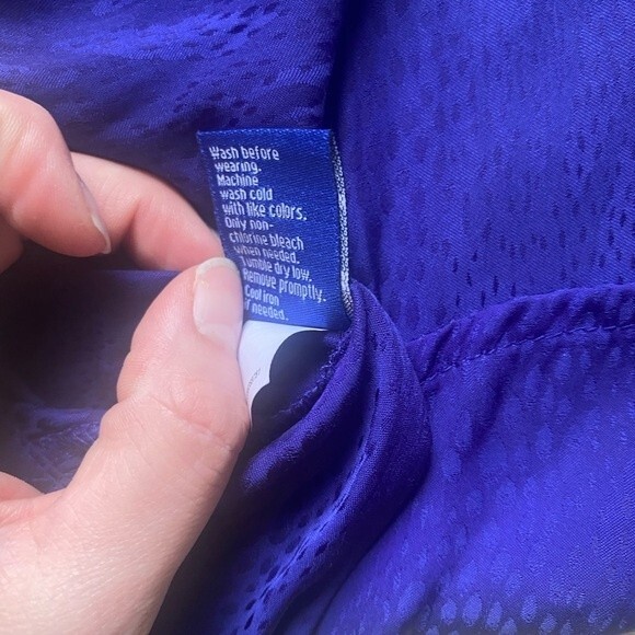 Apt 9 Indigo Snakeskin Blouse - Picture 2 of 8